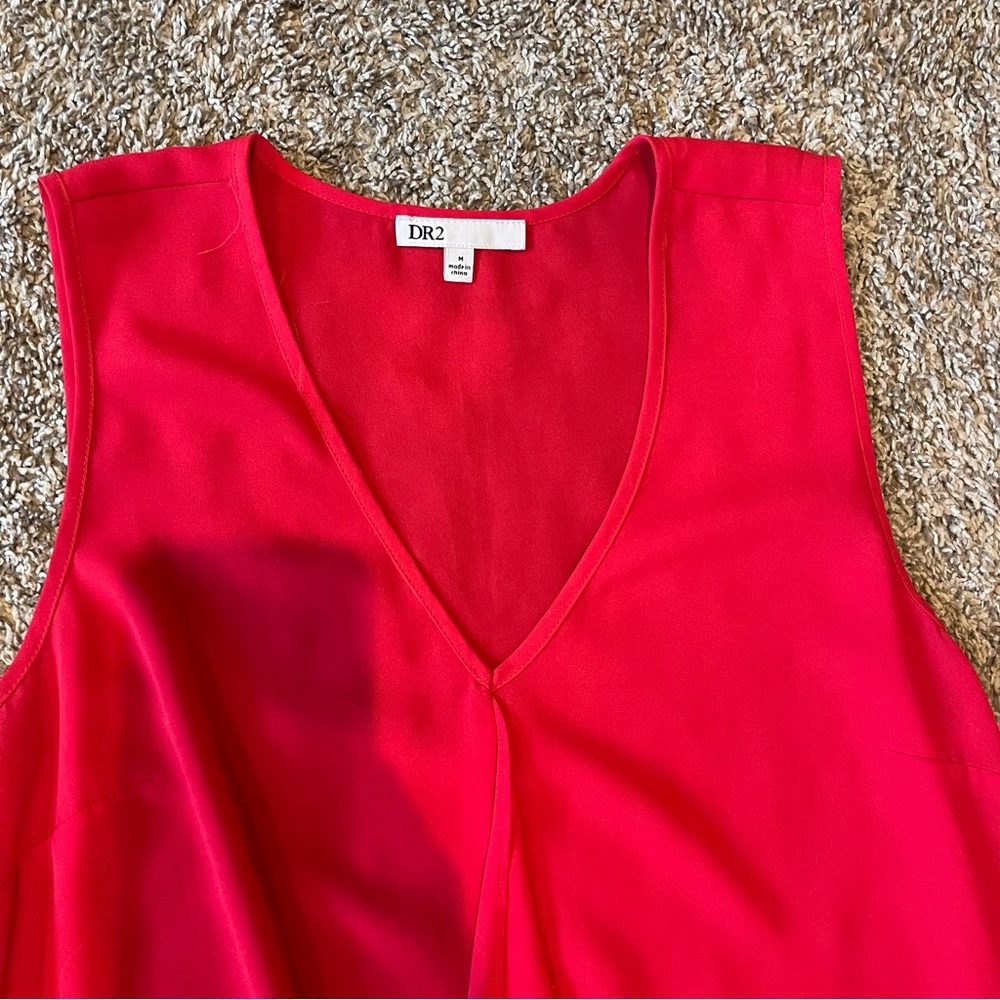 Set of 2 asymmetrical tunic flowy tops with front ruffle and side slits, v-neck - Picture 5 of 6